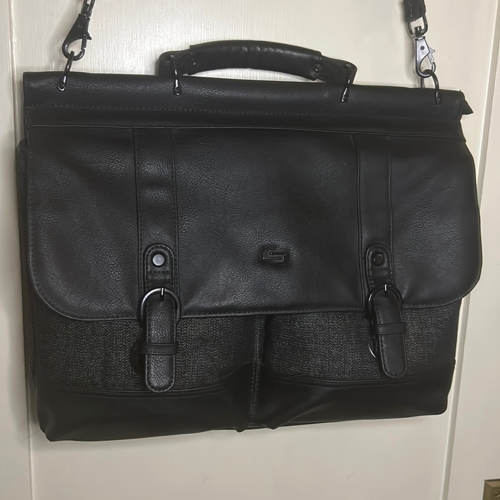 Solo New York Thompson Briefcase Lap Top Bag with Shoulder Strap • $120 MSRP